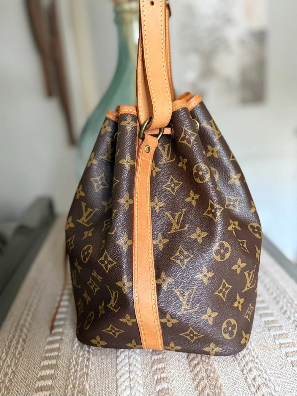 Louis Vuitton Petite Noe Vintage  Monogram Drawstring Bucket Bag